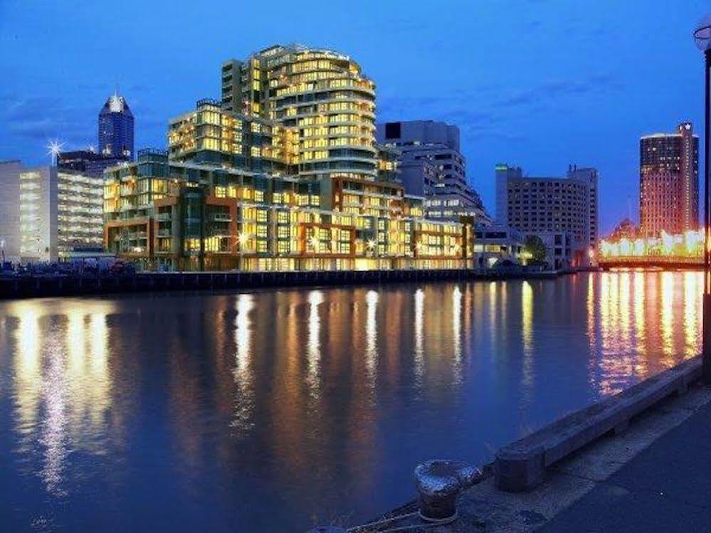 Flinders Wharf Apartments Melbourne Esterno foto